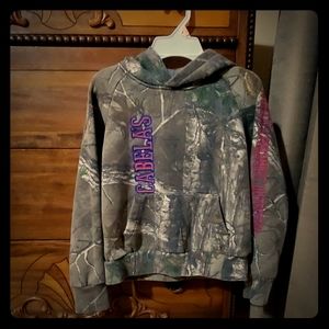 Boys small Cabela hoodie